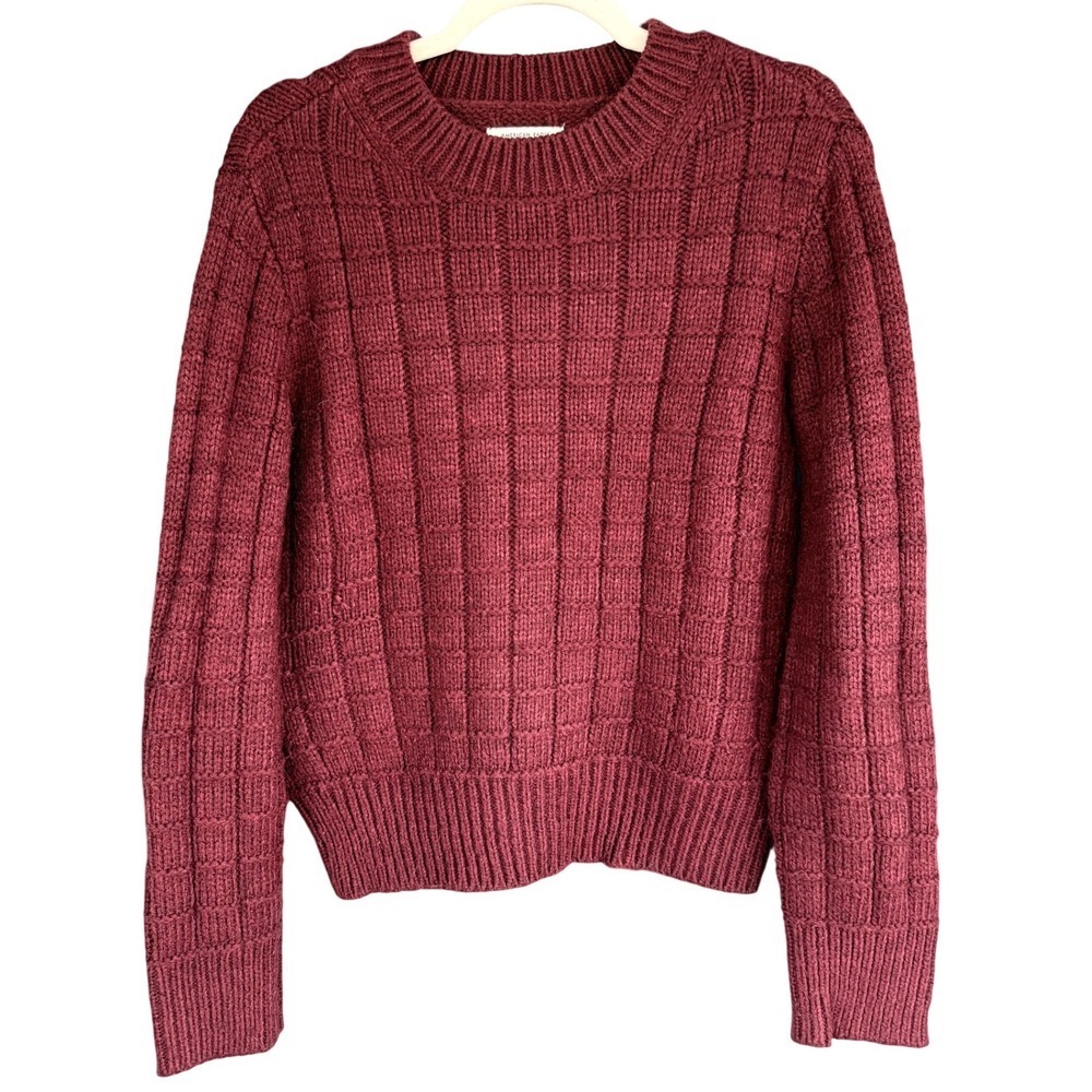 A8 American Eagle Outfitters Womens Burgundy Caged‎ Textured Knit Sweater Medium